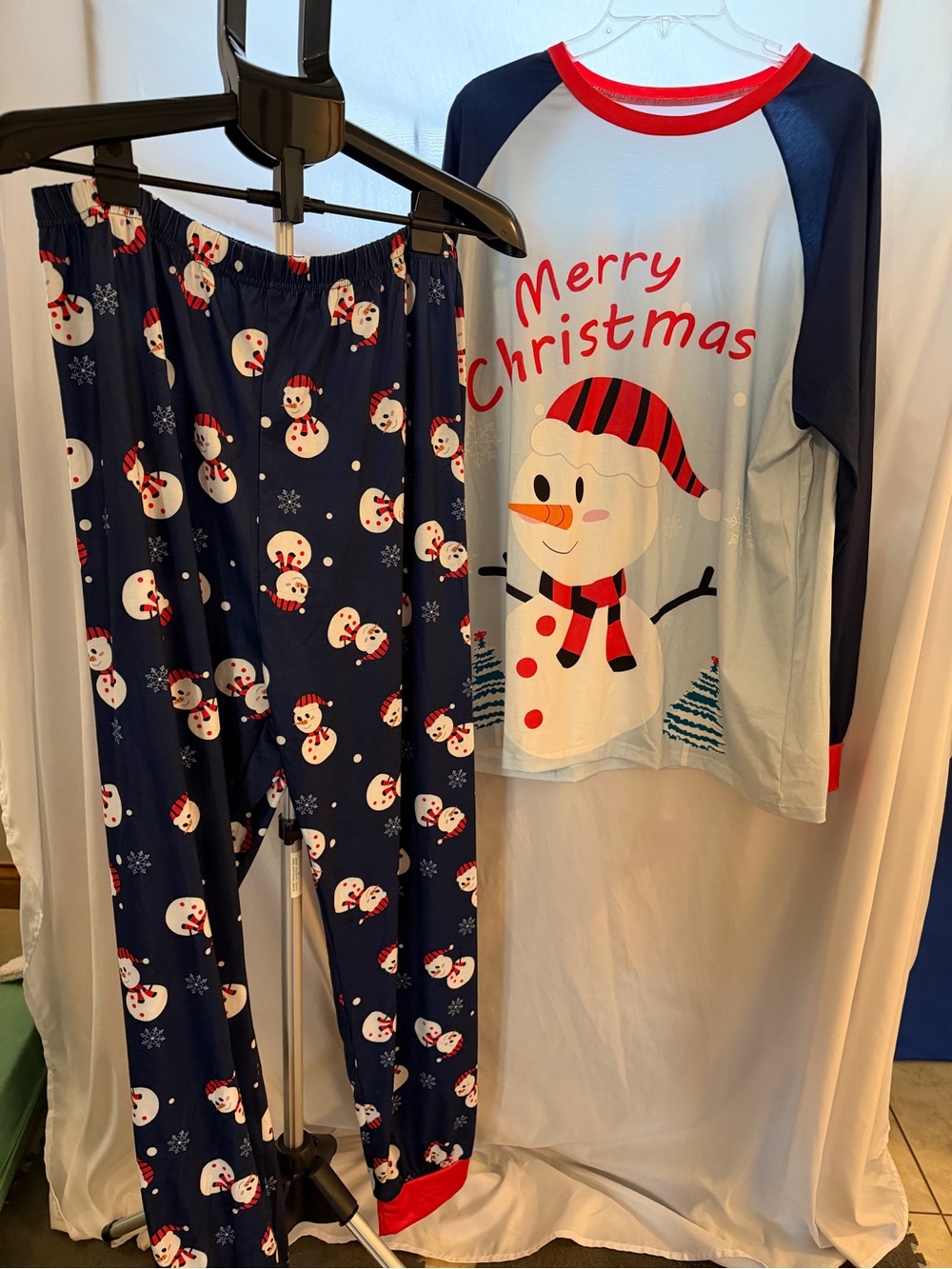 Women's /men’s Merry Christmas Snowman Pajama Set - Light Blue & Navy